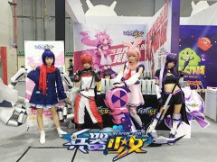  软妹萌萌哒 《兵器少女》武器娘亮相漫展 